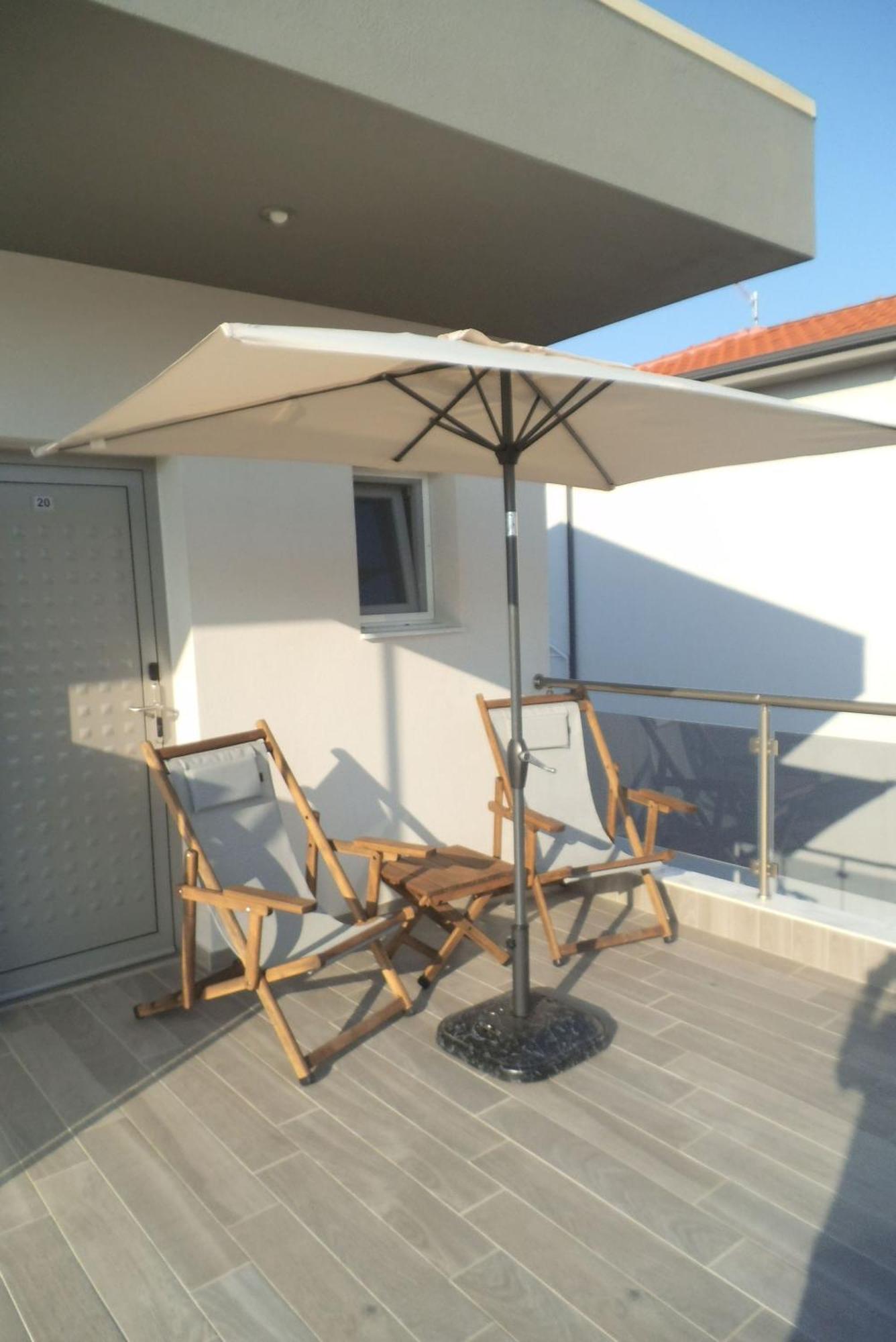 Finikas Garden Beach Resort Nikiti Nikiti (Sithonia) Exterior foto