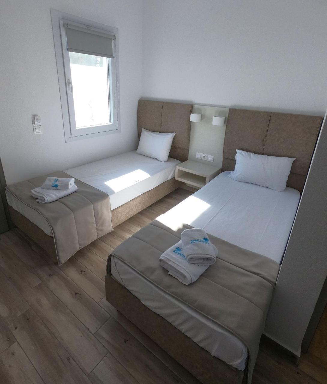 Finikas Garden Beach Resort Nikiti Nikiti (Sithonia) Exterior foto