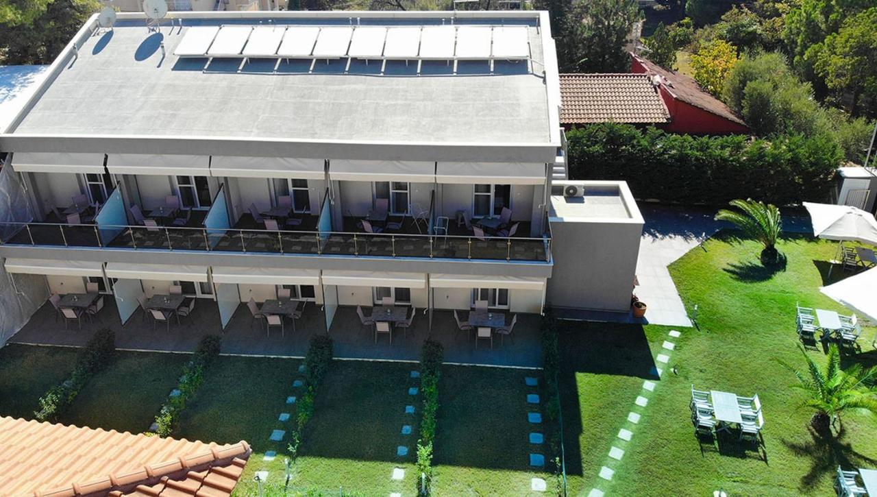 Finikas Garden Beach Resort Nikiti Nikiti (Sithonia) Exterior foto