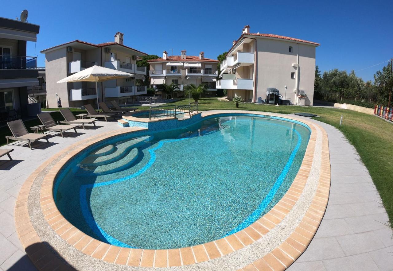 Finikas Garden Beach Resort Nikiti Nikiti (Sithonia) Exterior foto