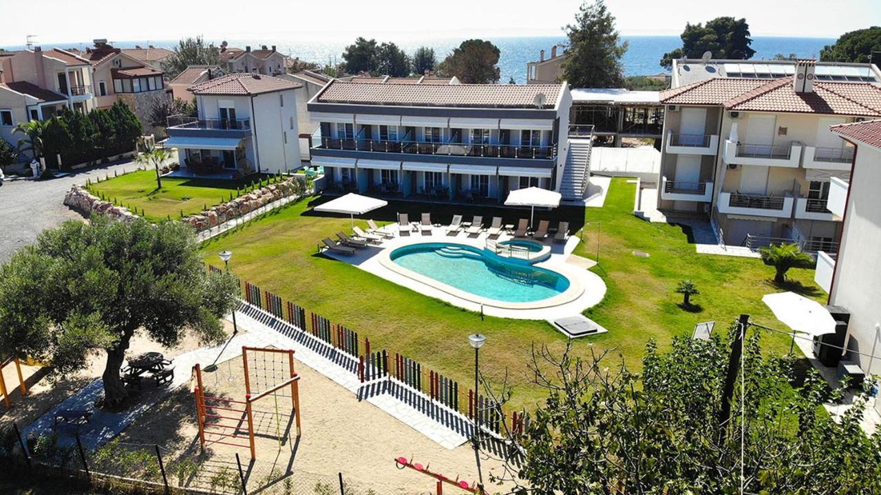 Finikas Garden Beach Resort Nikiti Nikiti (Sithonia) Exterior foto