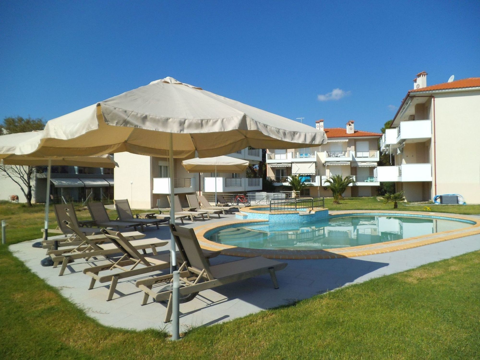 Finikas Garden Beach Resort Nikiti Nikiti (Sithonia) Exterior foto